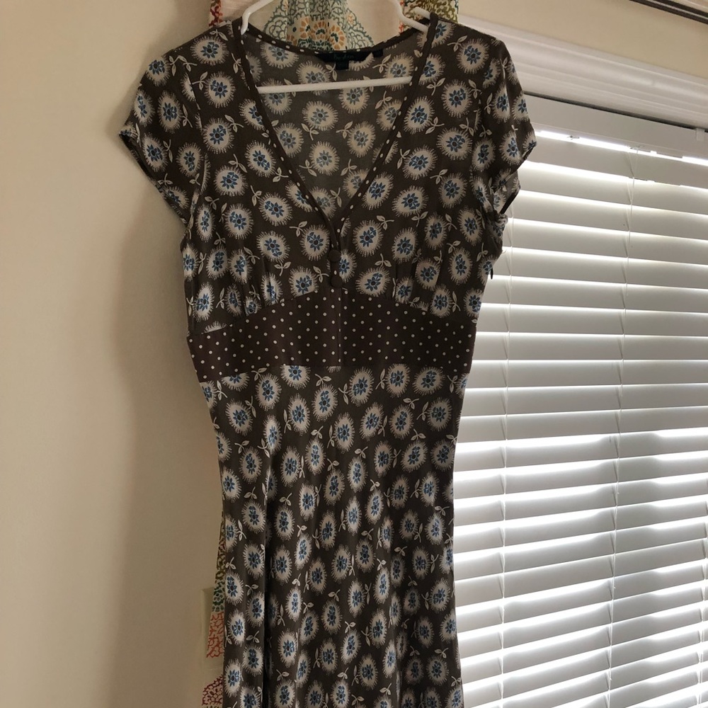 Boden brown dress with blue flowers retro style
